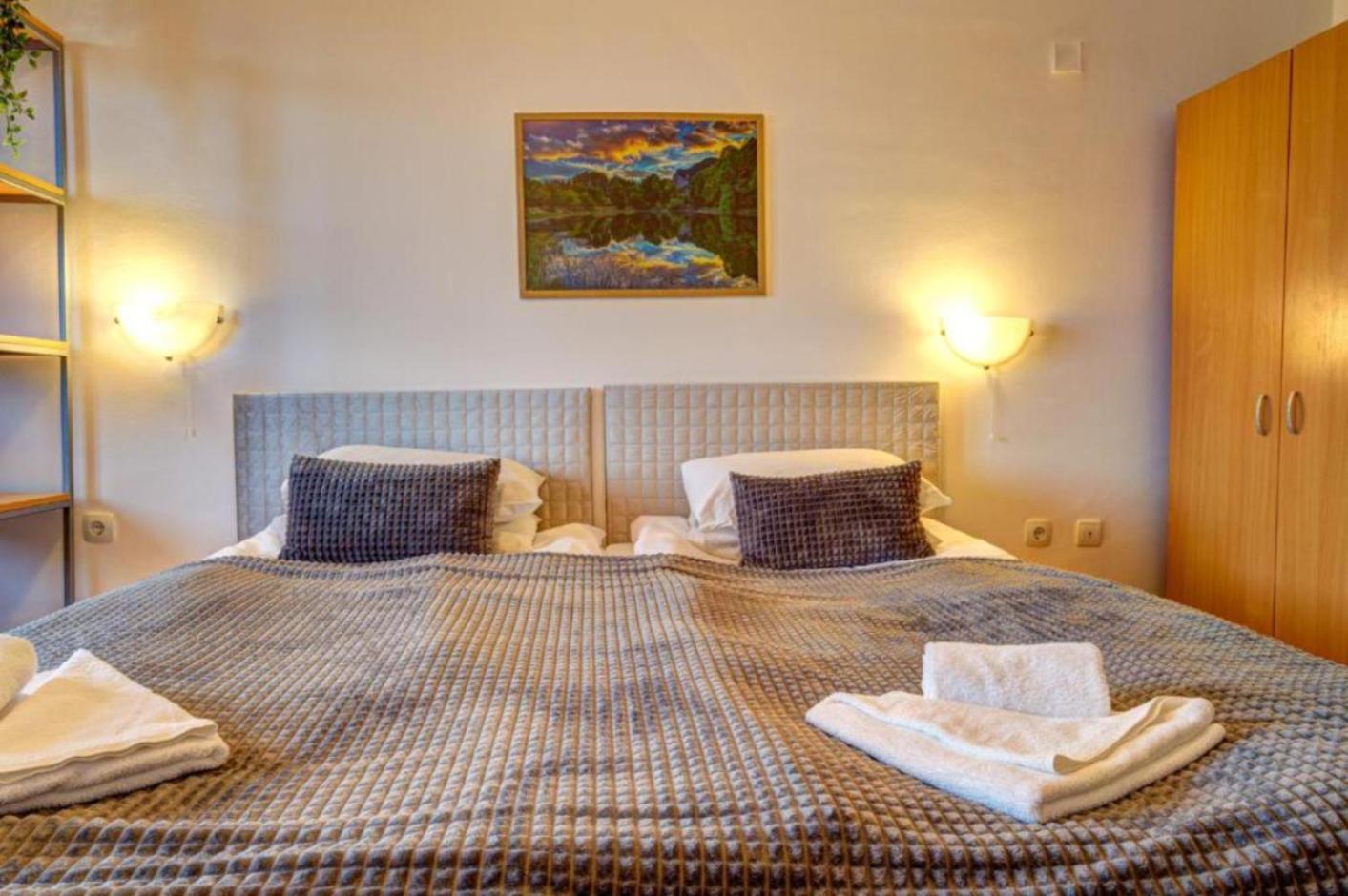 Silver Hills Rooms & Apartments With Free Parking Smoljan Exterior foto