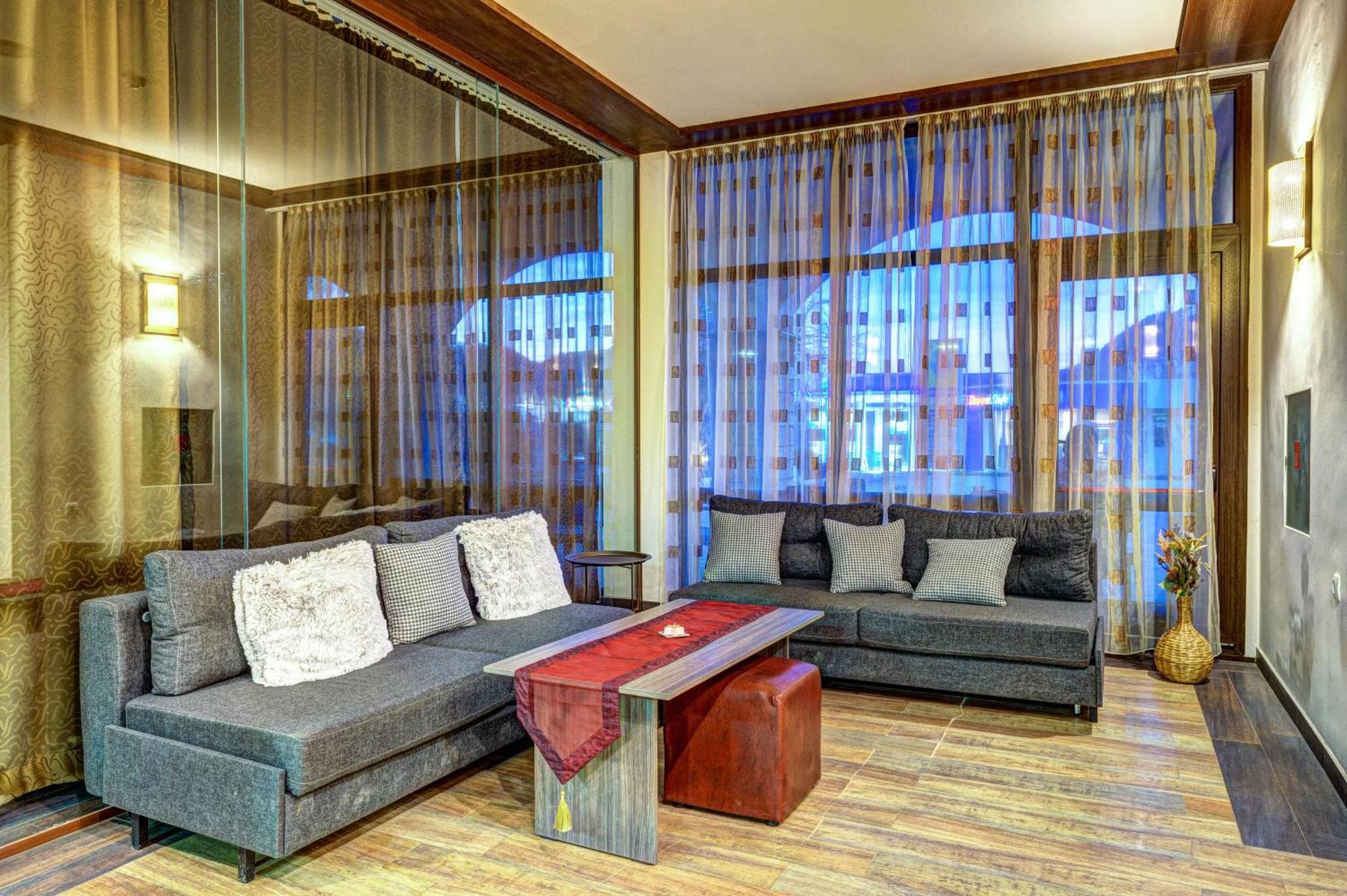 Silver Hills Rooms & Apartments With Free Parking Smoljan Exterior foto